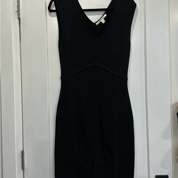 DVF Diane von furstenberg cressida dress in black size medium - Picture 5 of 9